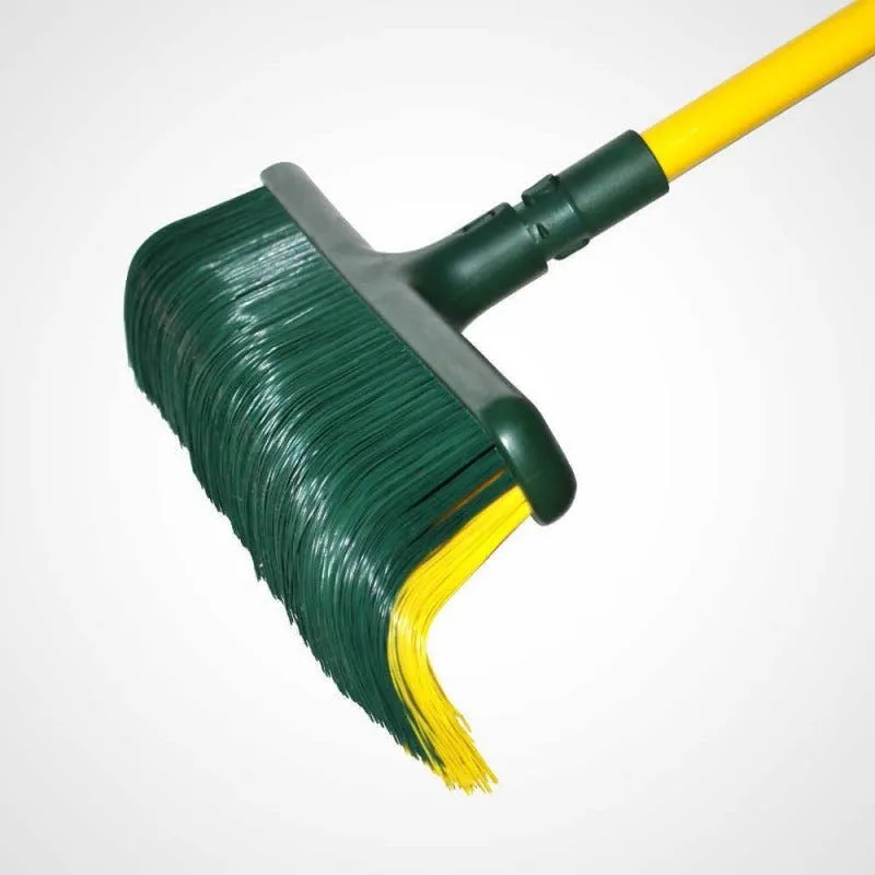 Balai à brosse recourbée