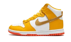 Dunk High University Gold (W)