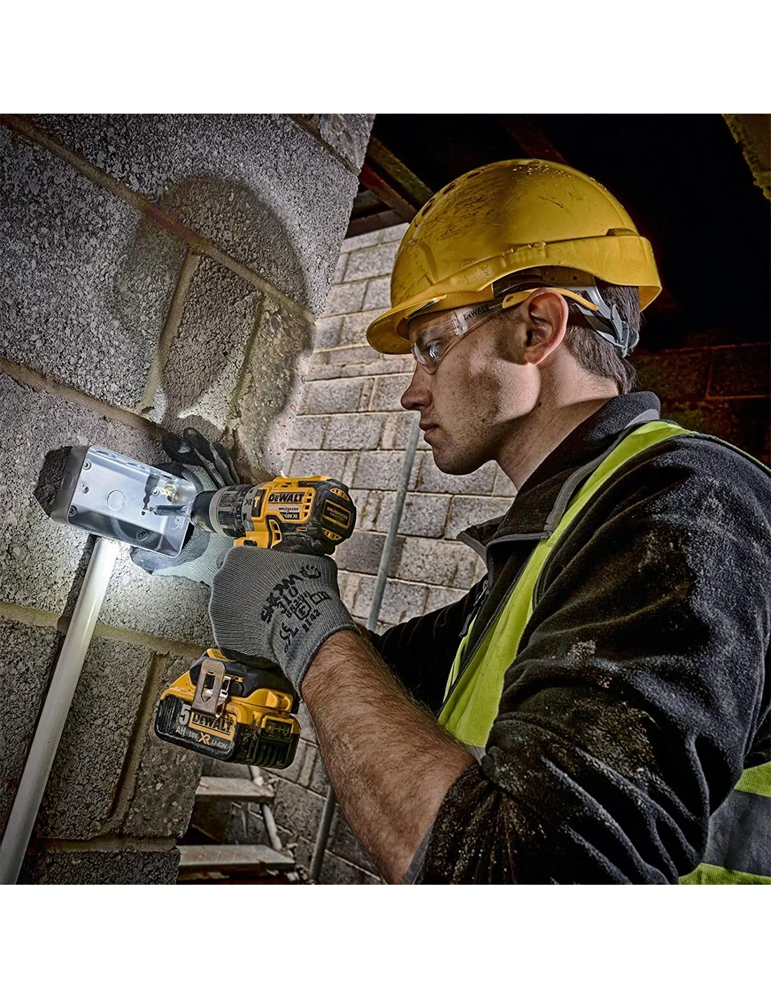 Perceuse à Percussion DeWALT DCD796NDS (Machine seule + DS150)